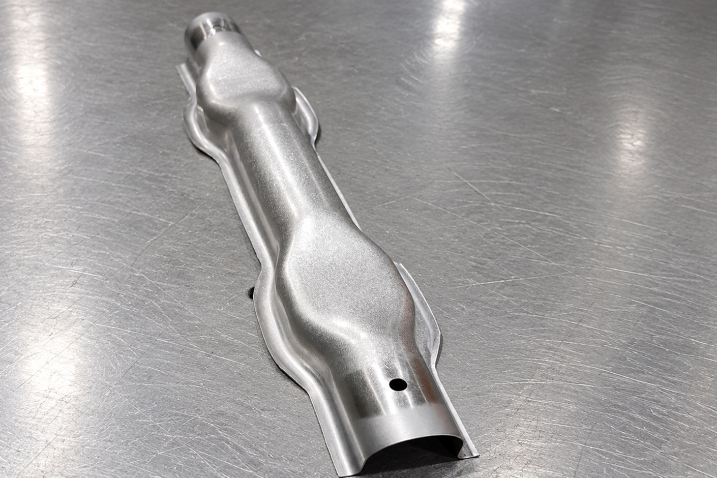 KUH DUCT TUBE PART